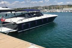 Itama-54-charter-yacht-6