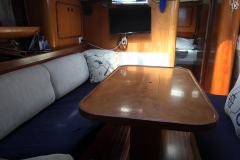 charter-yacht-oceanis50-6