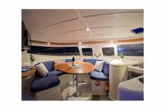 fountaine-pajot-athena-38-dinette