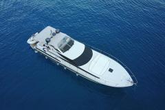 Pershing-52-noleggio-charter-yacht-4